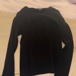 Uniqlo Classic Black Long Sleeve Tee